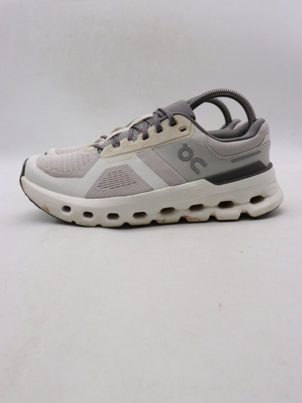 On Cloud Cloud Runner 2 Women's Size 8 Gray White Lace Up Athletic Sneakers - Picture 4 of 14